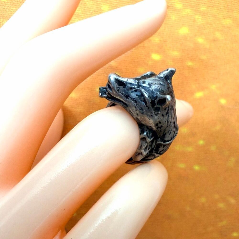 Vintage Sterling Silver Figural Wolf Ring